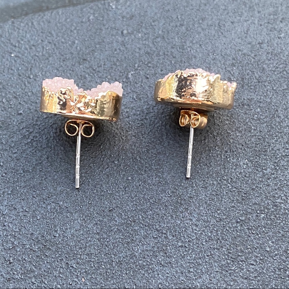 New! Anthro Druzy Soft Pink Rose Quartz Stud Earrings. - Picture 2 of 4